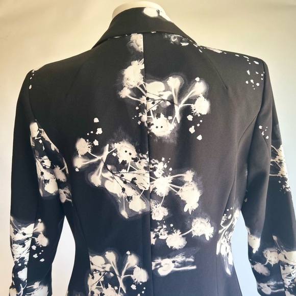 New I N C Black White Polyester Hook Closure Classic Blazer size S - Picture 8 of 16
